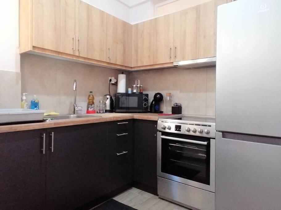 Koukaki Cozy Apartment 5 Minutes To Metro Athens Ngoại thất bức ảnh